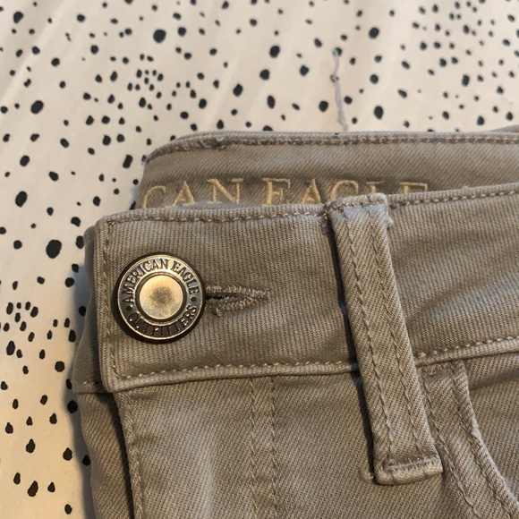 American Eagle Outfitters Grey Distressed Jeggings - Picture 2 of 8